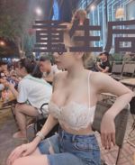 重生后，我把同学给卖了